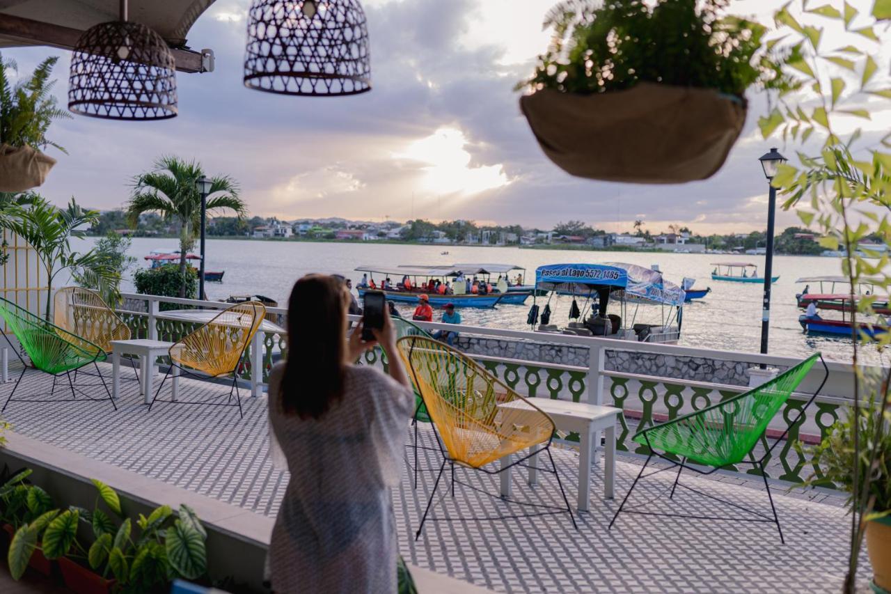 Hotel Peten Флорес Екстер'єр фото