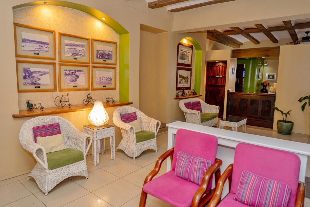Hotel Peten Флорес Екстер'єр фото