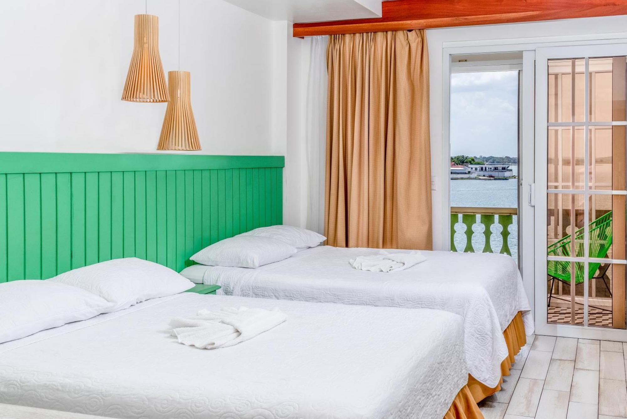 Hotel Peten Флорес Екстер'єр фото